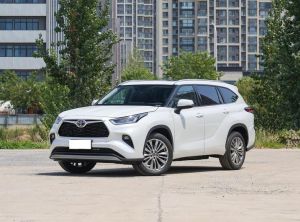 toyota highlander 2024 Petrol