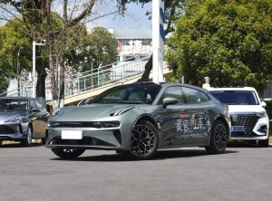 zeekr 001 2024 Electric