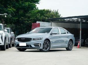 geely preface 2024 Petrol