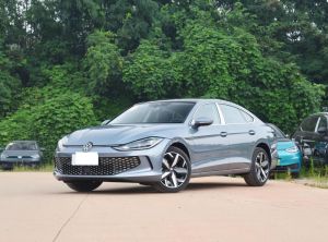 volkswagen lamando 2024 Petrol