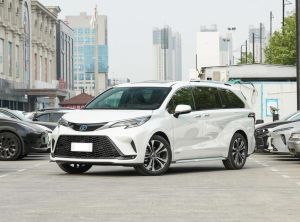 toyota granvia 2023 Hybrid