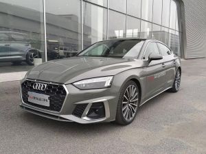 Audi  2023 Petrol