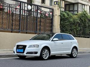 Audi  2012 Petrol