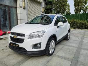 chevrolet trax 2015 Petrol