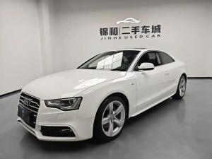Audi  2017 Petrol