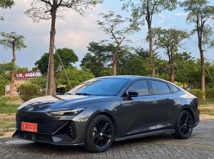 changan uni-v 2023 Petrol