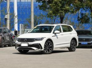 volkswagen tiguan l 2023 Petrol