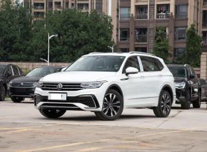 volkswagen tiguan l 2023 Petrol