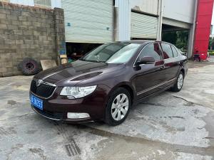 skoda superb 2012 Petrol