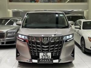 toyota alphard 2018 Petrol
