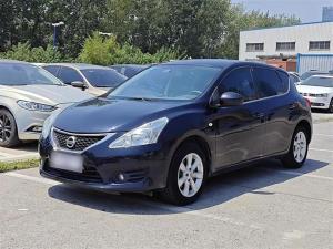 nissan  tiida 2014 Petrol