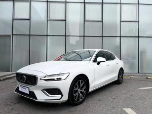 volvo s60 2023 Hybrid