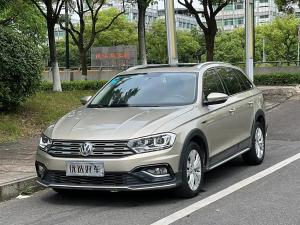 volkswagen c-trek 2019 Petrol