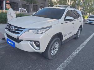 toyota fortuner 2018 Petrol