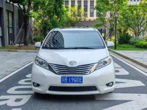 toyota sienna 2018 Petrol