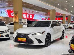 lexus es 2022 Hybrid