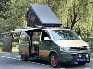 volkswagen caravelle 2015 Petrol