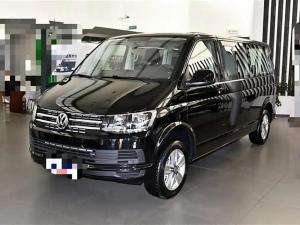 volkswagen caravelle 2018 Petrol
