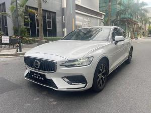 volvo s60 2023 Hybrid