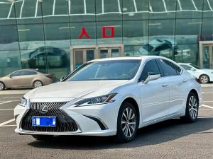 lexus es 2021 Petrol