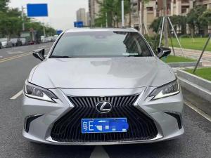 lexus es 2019 Petrol