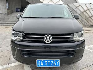 volkswagen caravelle 2015 Petrol