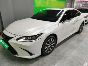 lexus es 2021 Petrol