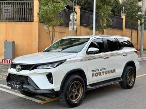 toyota fortuner 2018 Petrol