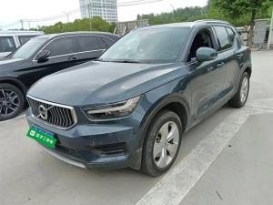 volvo xc40 2022 Petrol