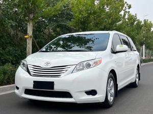 toyota sienna 2016 Petrol