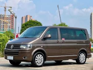 volkswagen multivan 2013 Petrol
