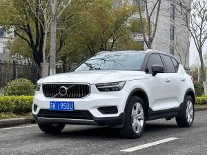 volvo xc40 2020 Petrol