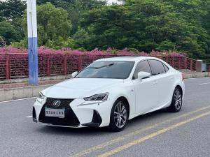 lexus is 2018 Petrol