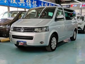 volkswagen multivan 2013 Petrol