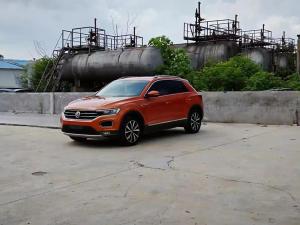 volkswagen t-roc 2018 Petrol