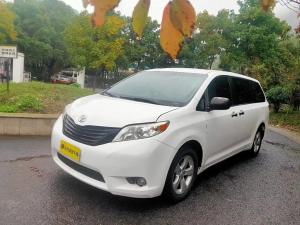 toyota sienna 2012 Petrol