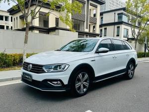 volkswagen c-trek 2020 Petrol
