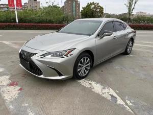 lexus es 2021 Petrol