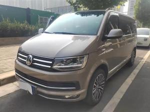 volkswagen multivan 2019 Petrol