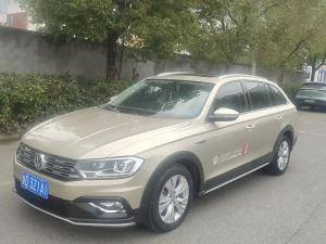 volkswagen c-trek 2019 Petrol
