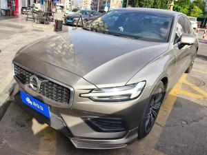 volvo s60 2021 Petrol