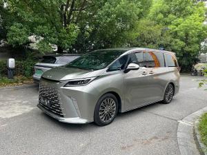 lexus lm 2024 Hybrid