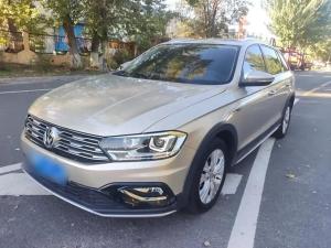 volkswagen c-trek 2019 Petrol