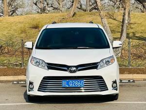 toyota sienna 2018 Petrol