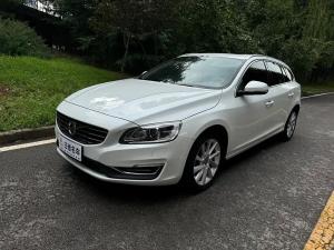 volvo v60 2016 Petrol