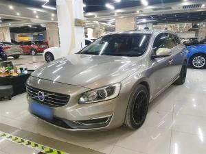 volvo v60 2015 Petrol