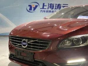 volvo v60 2015 Petrol