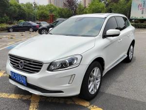 volvo xc60 2018 Petrol