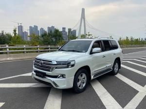 Toyota  2016 Petrol