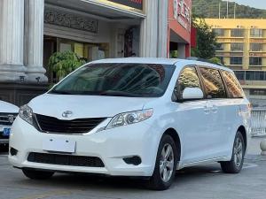 toyota sienna 2012 Petrol